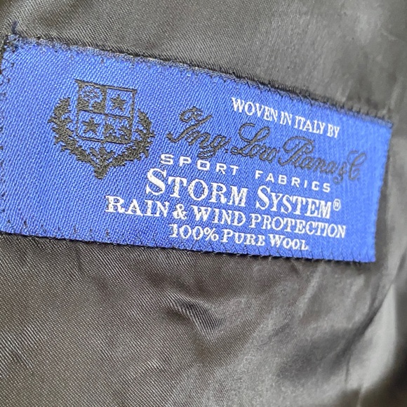 Brooks Brothers Elegant Black Trench Coat - Picture 3 of 6